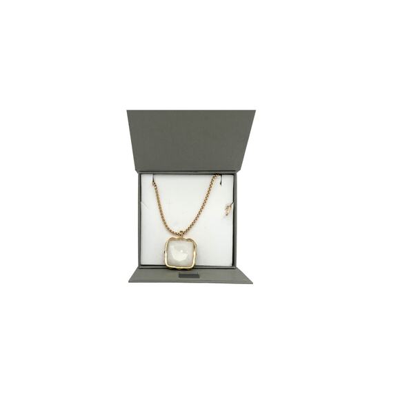 Necklace Amulet Spikes Square Jade gold-white